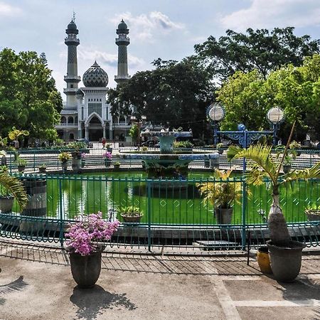 Sawojajar Inn Malang Kültér fotó