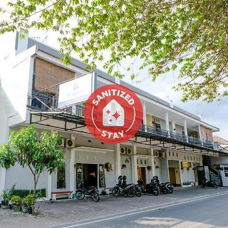 Sawojajar Inn Malang Kültér fotó